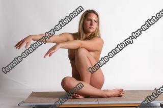 svetlana kneeling 49