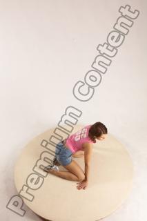 karina kneeling 14a