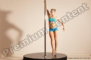 poledance 08 18