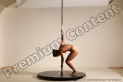 Poledance reference poses of Mercedes