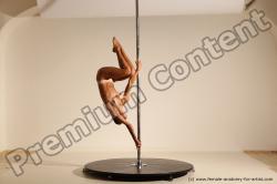 Poledance reference poses of Mercedes