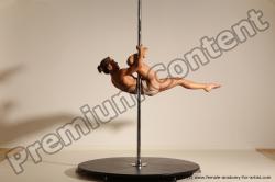 Poledance reference poses of Mercedes