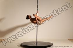 Poledance reference poses of Mercedes