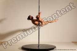 Poledance reference poses of Mercedes