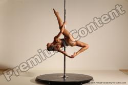 Poledance reference poses of Mercedes