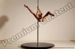 Poledance reference poses of Mercedes