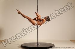 Poledance reference poses of Mercedes