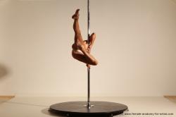 Poledance reference poses of Mercedes