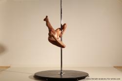 Poledance reference poses of Mercedes