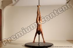 Poledance reference poses of Mercedes