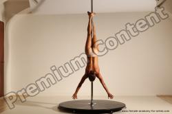 Poledance reference poses of Mercedes