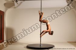 Poledance reference poses of Mercedes