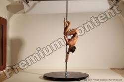 Poledance reference poses of Mercedes