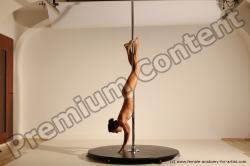 Poledance reference poses of Mercedes