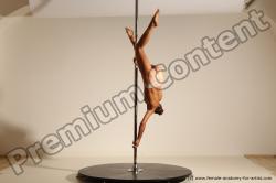 Poledance reference poses of Mercedes