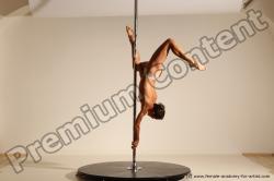 Poledance reference poses of Mercedes