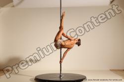 Poledance reference poses of Mercedes