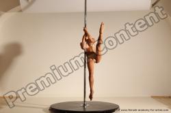 Poledance reference poses of Mercedes