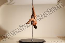 Poledance reference poses of Mercedes