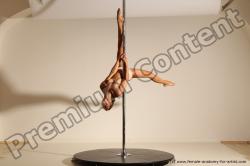 Poledance reference poses of Mercedes