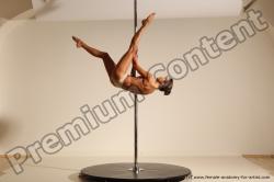 Poledance reference poses of Mercedes