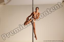 Poledance reference poses of Mercedes