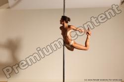 Poledance reference poses of Mercedes