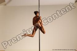 Poledance reference poses of Mercedes