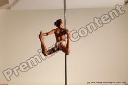 Poledance reference poses of Mercedes