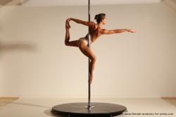 Poledance reference poses of Mercedes