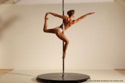 Poledance reference poses of Mercedes