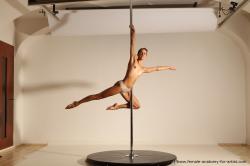 Poledance reference poses of Mercedes