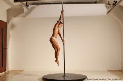 Poledance reference poses of Mercedes