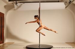 Poledance reference poses of Mercedes